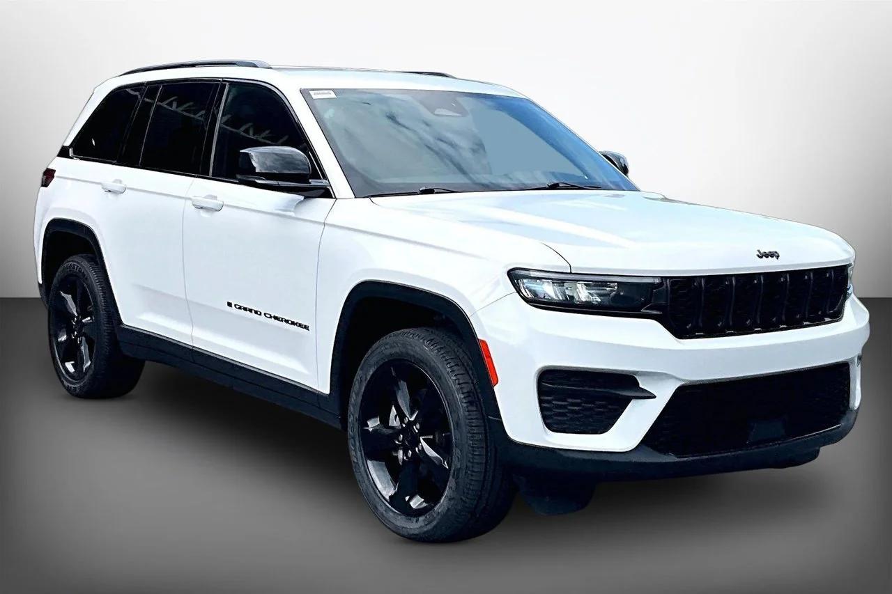 jeep grand cherokee 2023 1C4RJHAG4PC531094 image jeep grand cherokee 2023 1C4RJHAG4PC531094 image